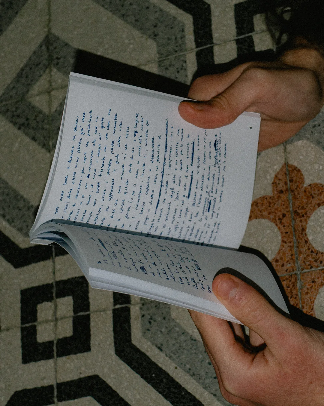 Indŏles — dettaglio